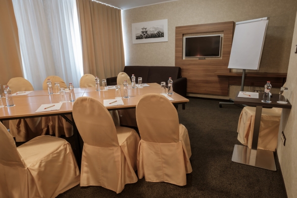 Premium business hotel (Bratislava)
